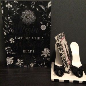 Reasonable offers accepted 🛍👠👗👜💕